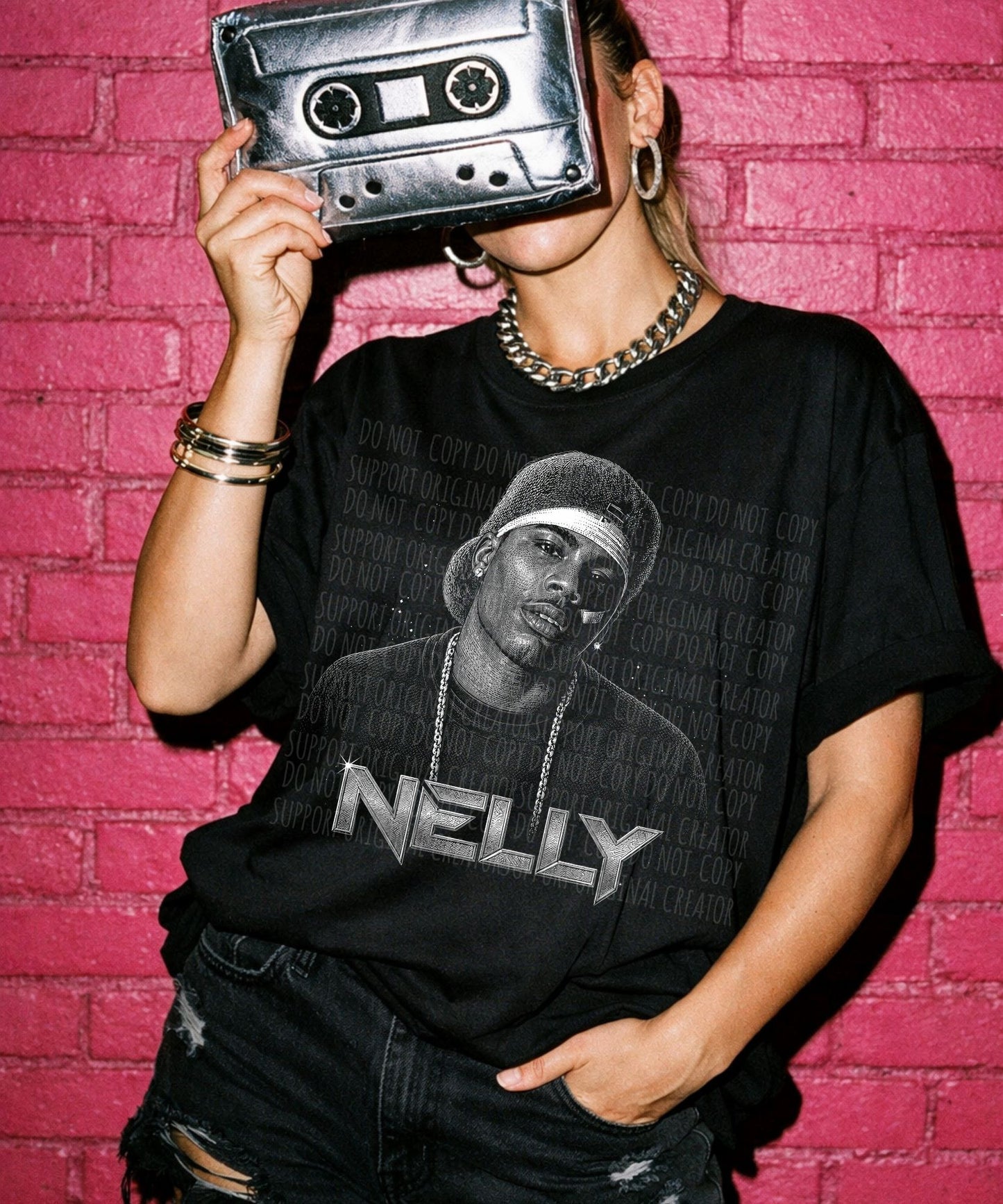 Nell Monochrome- dark tees only
